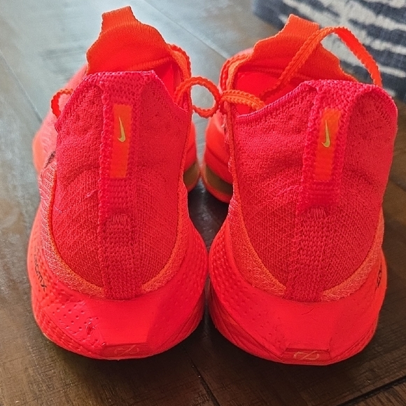 Nike Alphafly Next% 2 in Bright Orange - Picture 6 of 15